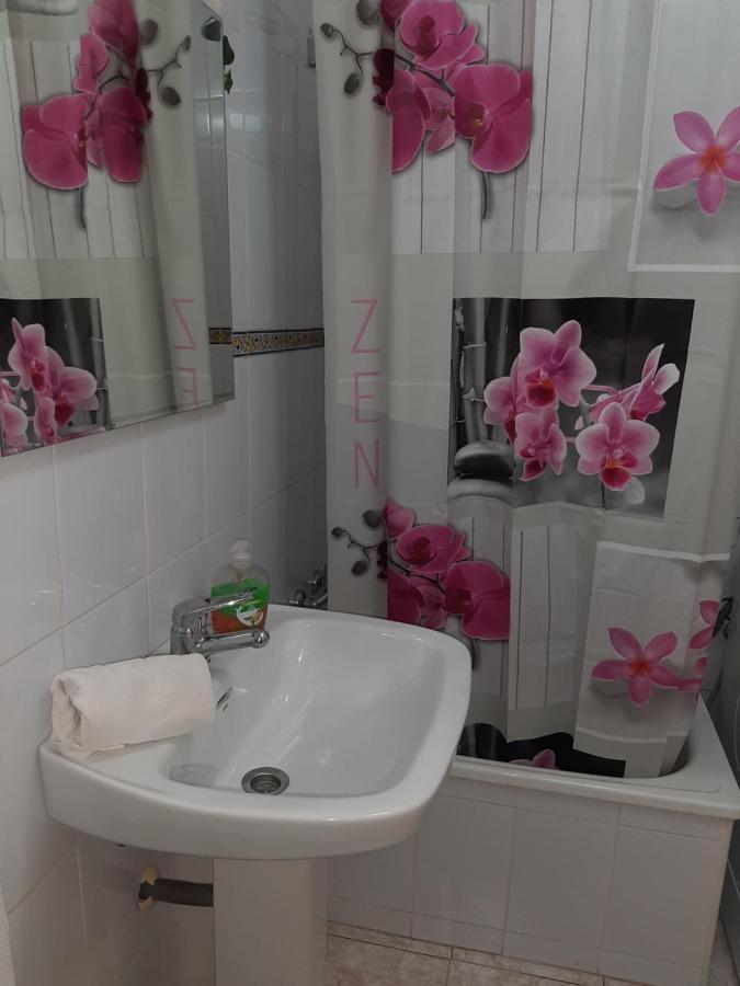 トレモリノスCarihuela La Cascada Sweet Apartamentアパートメント エクステリア 写真